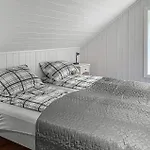 5 Bedroom Awesome In I Romsdal Сasa de vacaciones *