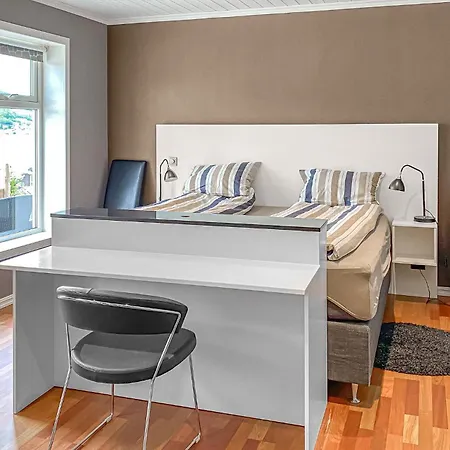 Feriehus 5 Bedroom Awesome In I Romsdal *