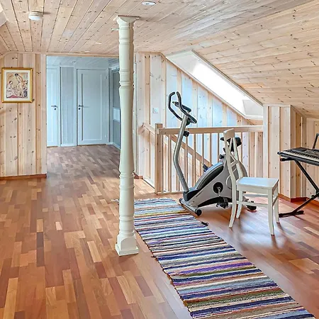 5 Bedroom Awesome In I Romsdal * Eidsvag (Nesset)